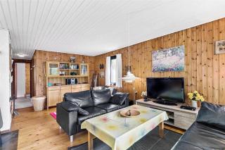 1309-Aakirkeby-Fyrreklyngen-17 - 8