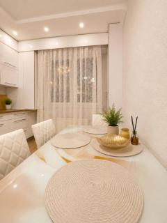 Spacious Apartment in Central Chișinău - 9