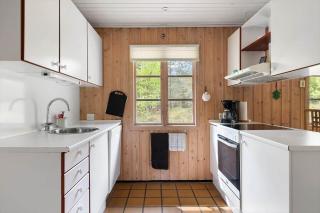 1573-Aakirkeby-Fyrreskoven-36 - 4