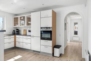 1460-Aakirkeby-Holsteroddevej-3 - 2