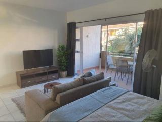 Sheffield Suite 4 - 3