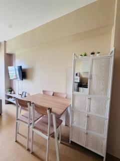 Avida Towers Atria-R1T3 DreamPro ILOstaycation - 2
