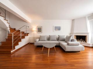 Adelos III Bloom Villa 5BR 360m - Sauna - Rooftop - Athens - 9