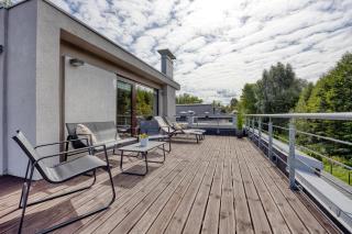 Modern City Villas with Private Parking, Garden and BBQ - 2