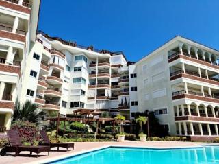 Primera Línea De Playa, Area Social Con Piscina, Zonas De BBQ, Gazebo, Ducha De Exterior, Baños, Wifi, Smat TV, Aires Acondicionados, Ventiladores, Balcon con vista directa a la playa, Parqueo Privado, Cerca de Restaurantes, Bares, Minimarkets y Comercios - 6