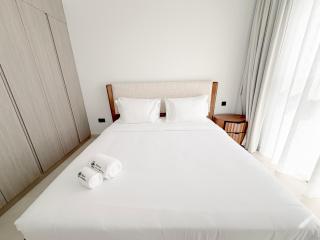 Exclusive Island Living in 2 Bedroom Villa with Maids room - 1