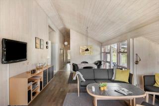 1492-Aakirkeby-Strandparken-3 - 8
