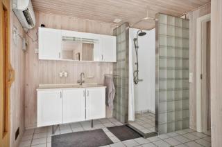 1486-Aakirkeby-Fyrrebakken-1 - 1