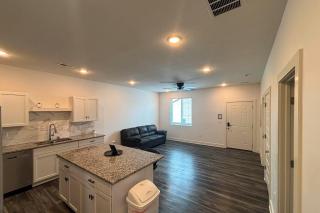 Newly Built Condo, 6 Mi to Downtown Wichita! - 7