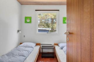 1446-Aakirkeby-Poserevaenget-18 - 3