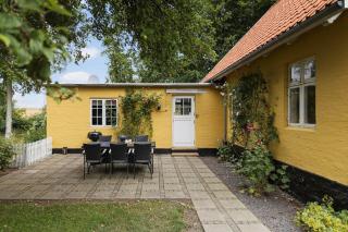 4772-Aakirkeby-Sondre-Landevej-104-lejl-B - 0