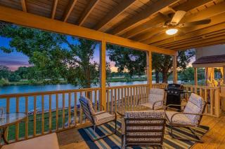 Dog-Friendly Water View Condo with Inviting Porch, AC, W/D, & Modern Charm - 8