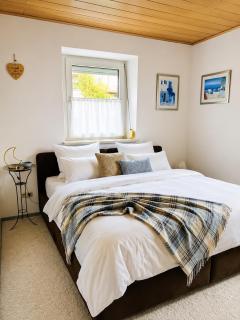 Große Business- & Monteurwohnung, 2 Schlafzimmer, Parkplatz, WLAN - 6