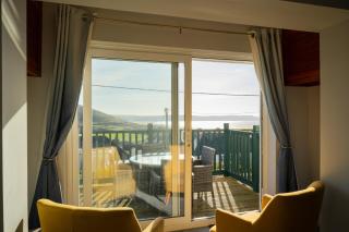 Woolacombe Apartment with Panoramic Sea Views - 8