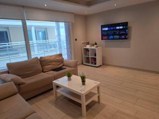 VV - The Marina Nest with Rooftop Pools - 2