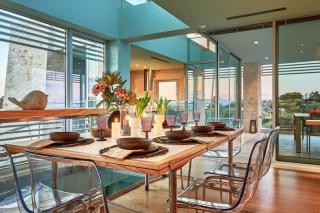 New Luxury Olives & Thyme Retreat, Seaview with 2 Heated Pools - 2