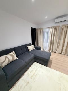 The Garden Hub Apartment - 4