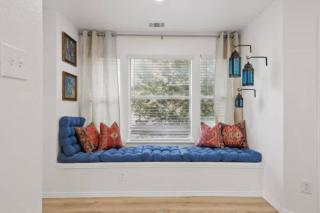 Luxury 5BR Plano house with Pool, Spa and Sauna - 2