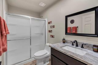 New Pueblo Style Casita - Near Mercado - City View - 2