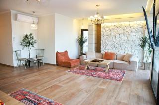 Menno Villa - 4