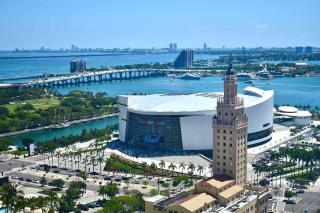 Dreamy Miami Studio with Ocean View, Gym & Pool Access - 7