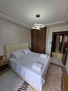 Prestigious 3-bedroom penthouse in Nador, Al Matar - 1
