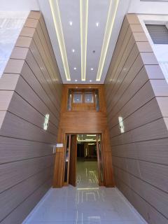 Prestigious 3-bedroom penthouse in Nador, Al Matar - 1