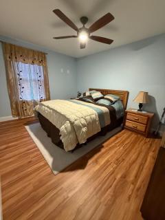 1,500 sq feet one level ranch completely remodeled - 8