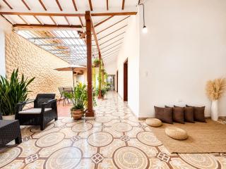 Casa colonial - Jacuzzi - cerca al parque principal - lundry - Tv - 1
