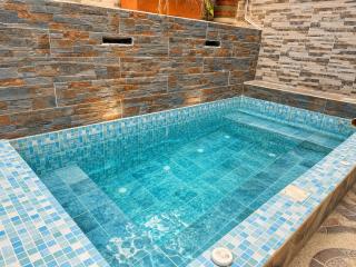 Casa colonial - Jacuzzi - cerca al parque principal - lundry - Tv - 2