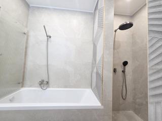 Apartment in heart of RBS Alef! - 3