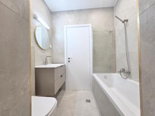 Apartment in heart of RBS Alef! - 1