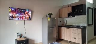 Apartamento con balcón en calle principal El Retiro - Antioquia - 2