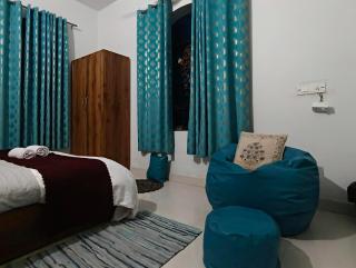 Aadi Shakti Rest House - 9