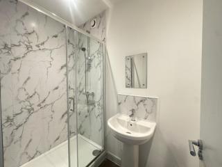 En-suite Room - Private Parking - Canterbury - S8 - 0