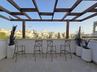 Apartment in heart of RBS Alef! - 0