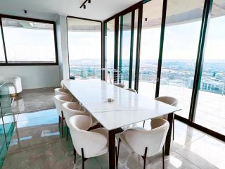 Modern Lux Penthouse - 4