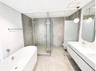 Modern Lux Penthouse - 3