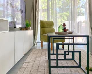 The Forest Suite 1-Bed, Pool BBQ - 8
