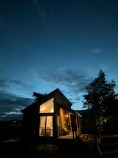 HORSE STAY LODGE kamifurano 山々を眺め馬と過ごす新築一棟貸 ホースステイロッジ上富良野 - 5