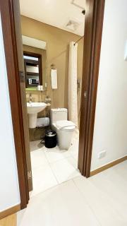 One Tagaytay Place Hotel Suites - 2