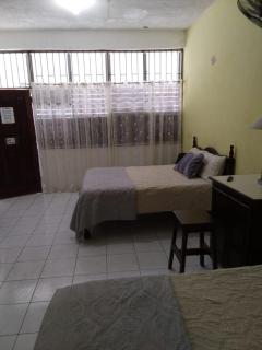 The Travellers Inn Suite C Upstairs - 0