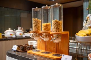 Holiday Inn Express Shanghai North Bund Riverside by IHG - Shanghai - 1