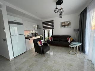 1 Bedroom apartment in Idyll homes, Esentepe, opposite Hilltown beach - 9