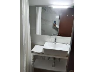 Hotel Woodstocks Pahalgam - 3