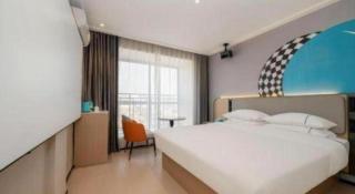 City Comfort Inn Guilin North High Speed Railway Station Square - Guilin - 3