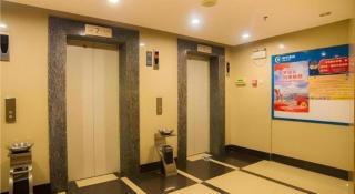 City Comfort Inn Liuzhou Wuxing Walking Street Zhonghuan Tower - 2