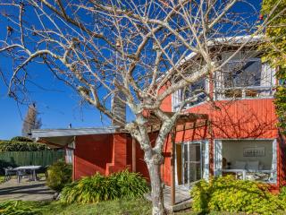 Moeroa - Wharewaka Holiday Home - 9