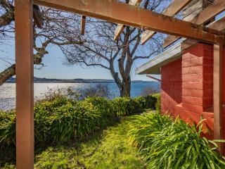 Moeroa - Wharewaka Holiday Home - 6