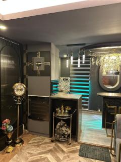 THE black HOUSE BY UNIVANCE GROUP LLP - 1